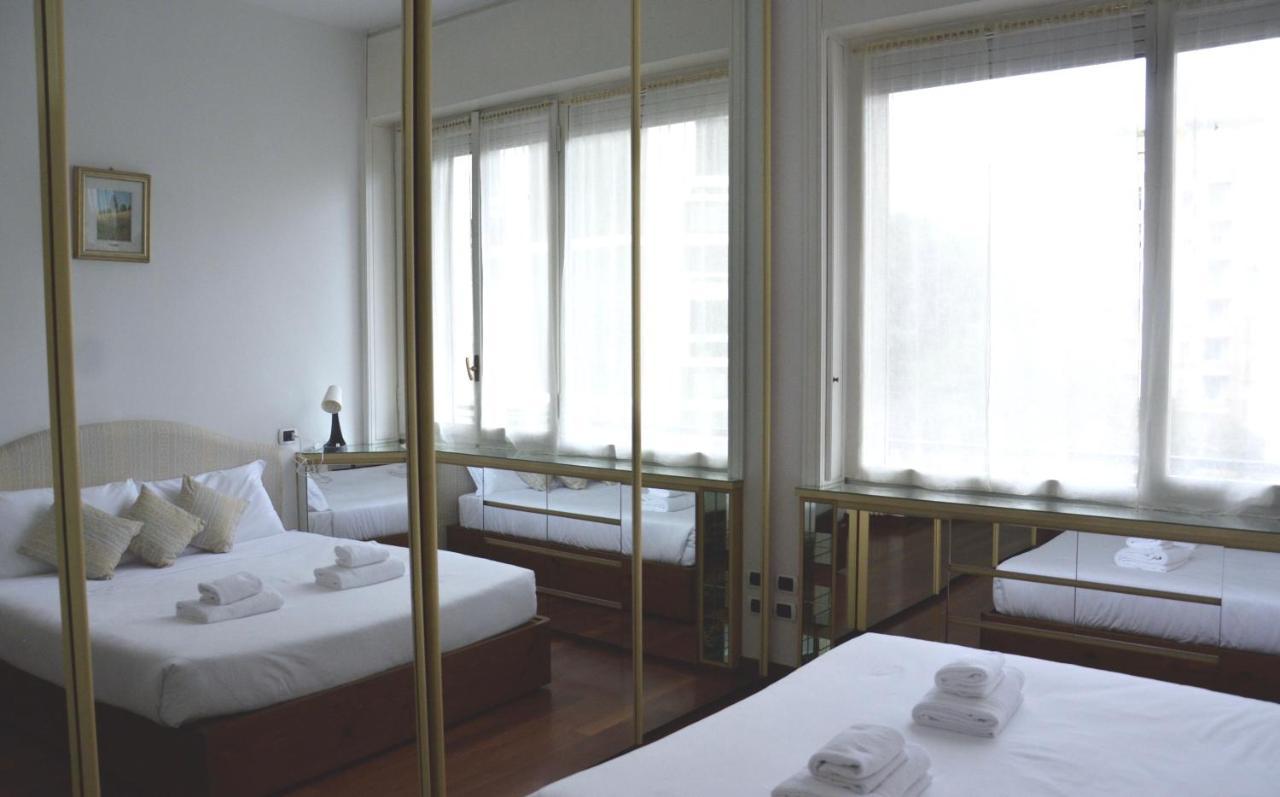 New Renovated Apartment With Balcony Porta Romana Mediolan Zewnętrze zdjęcie