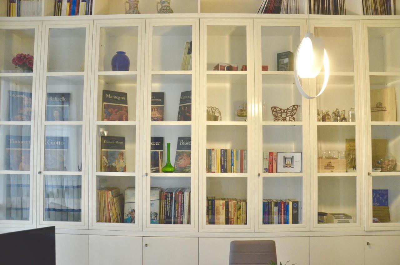 New Renovated Apartment With Balcony Porta Romana Mediolan Zewnętrze zdjęcie